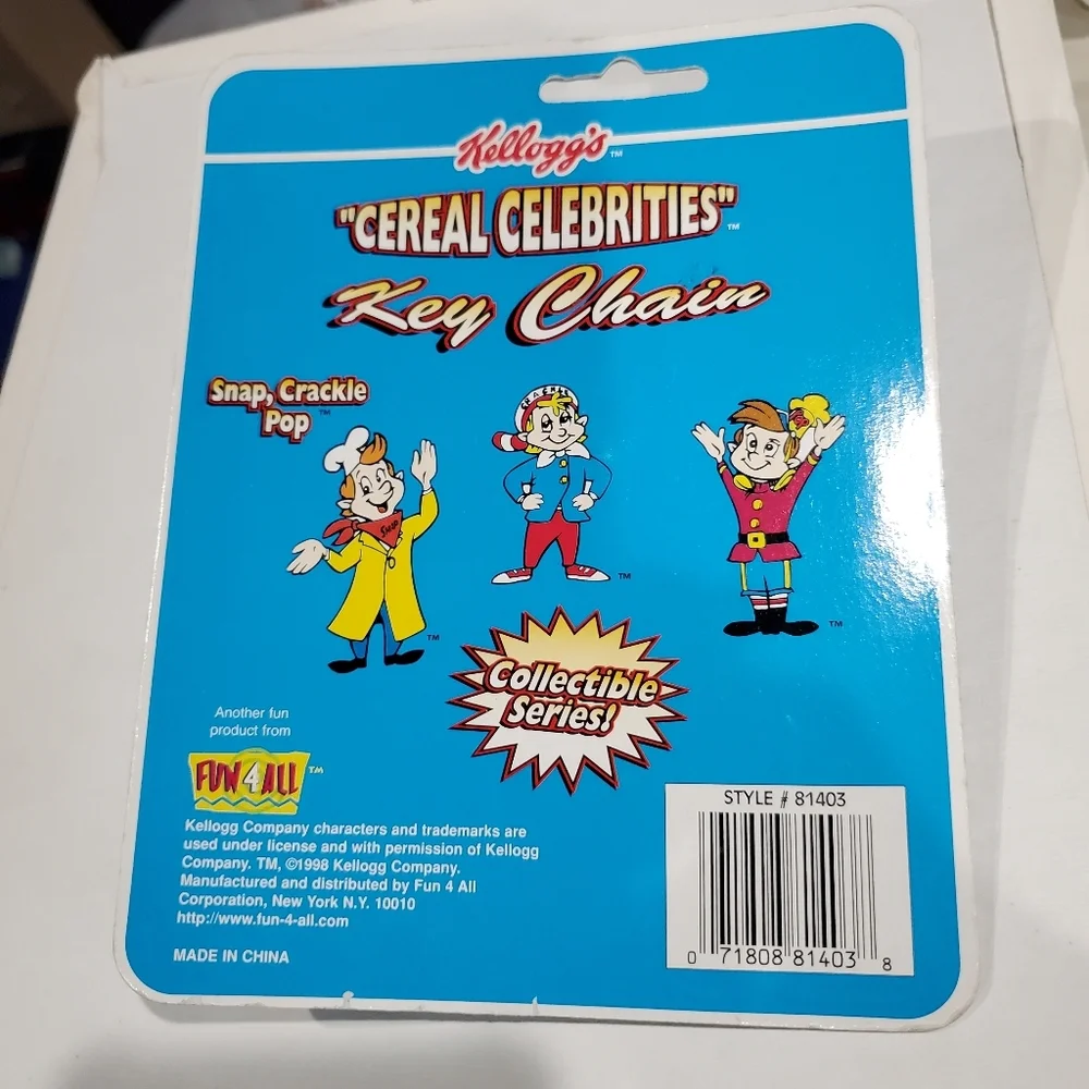 ❤️ Vintage Kellogg’s Cereal Keychain Ornaments and Fisher Price 
